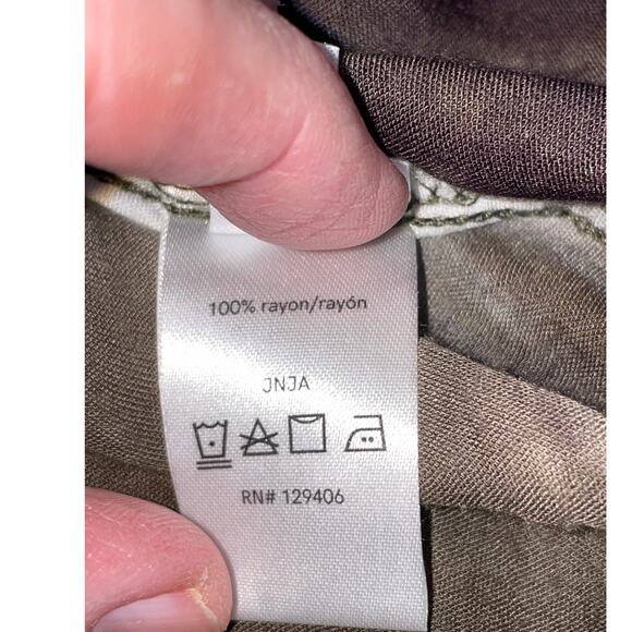 Venus Hi-Low Tie-Dye & Lace Dress - Women's Size‎ M -  Tiered, Flowy Boho Style - Picture 9 of 10